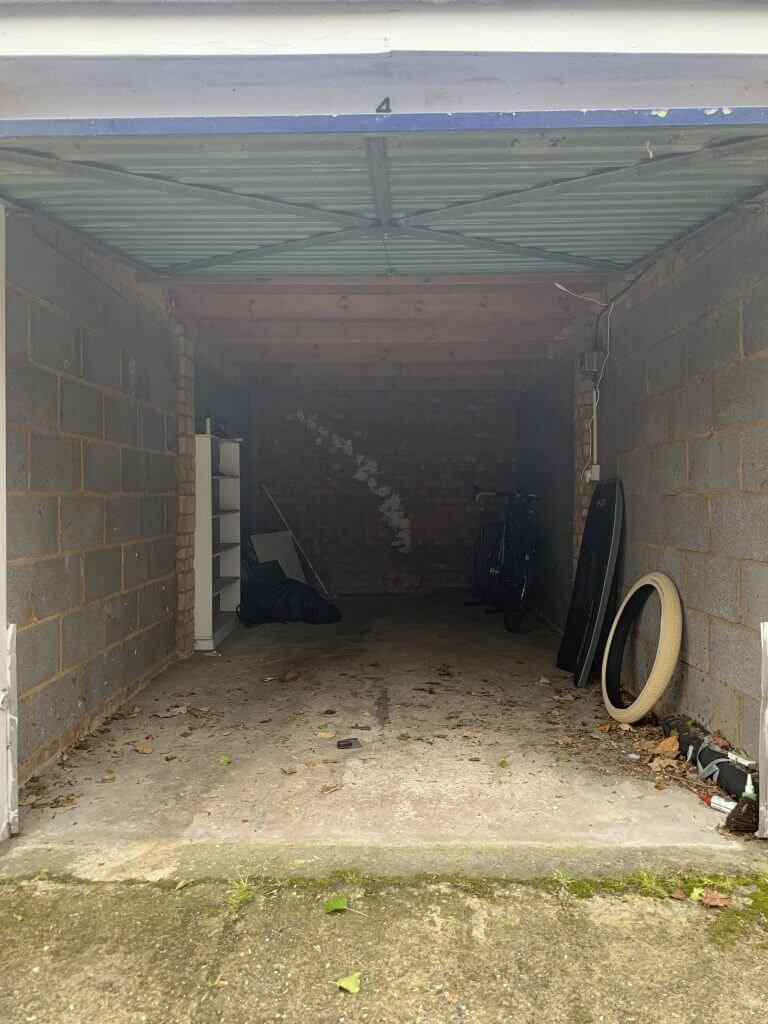 garage space for rent